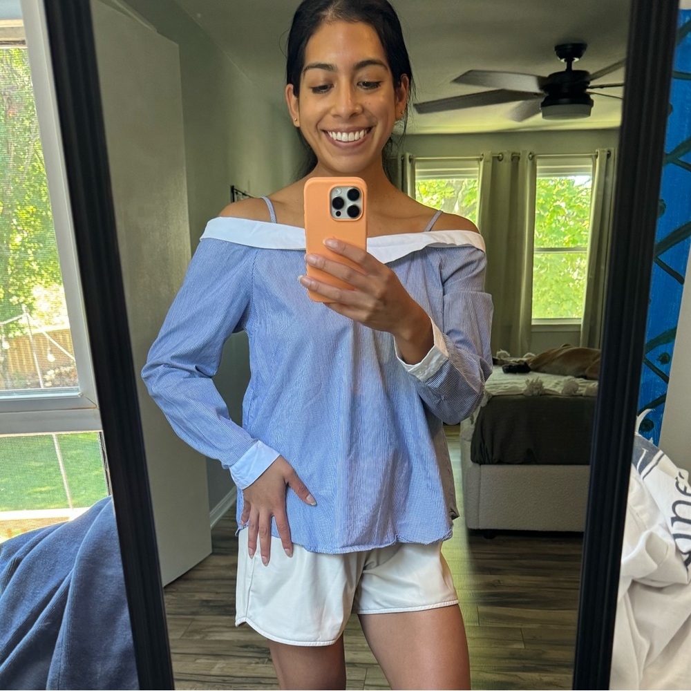 Forever 21 Collared/Button Down Shirt (S)
